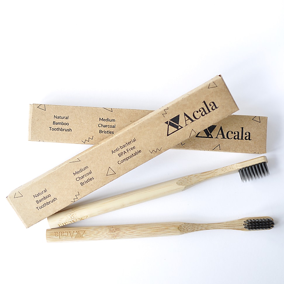 Acala Brosse à Dents en Bambou avec Poils au Charbon de Bois